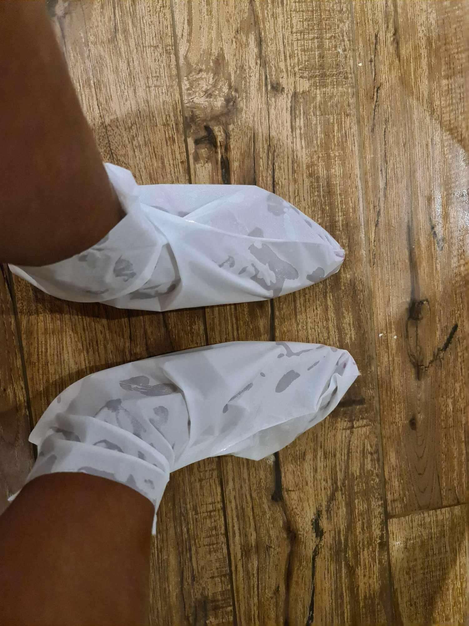 Foot Peel by Luxury DIY Body Spa